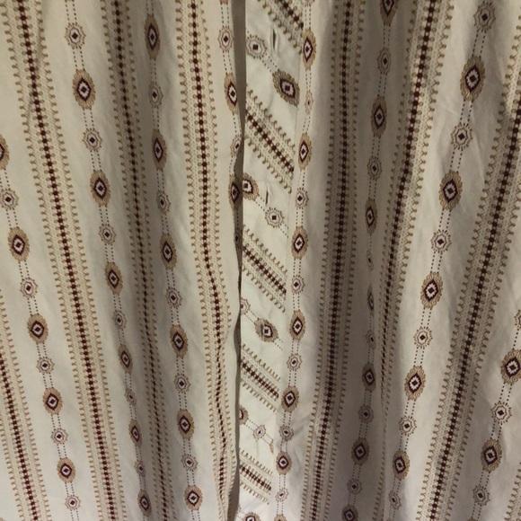 Short sleeves shirt - Picture 3 of 3